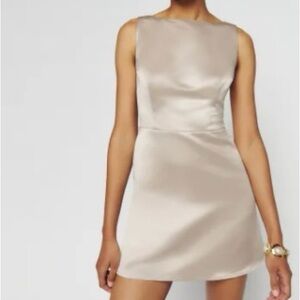 NWT reformation zenni dress size 2